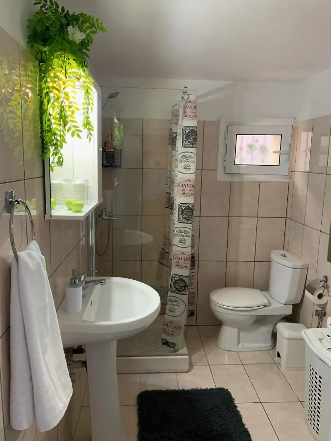 Lofos House Apartment Karavados